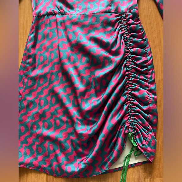 OLIVIA RUBIN Nicole Mini Pink and Blue Long Sleeve Dress Size 4 - Picture 6 of 16